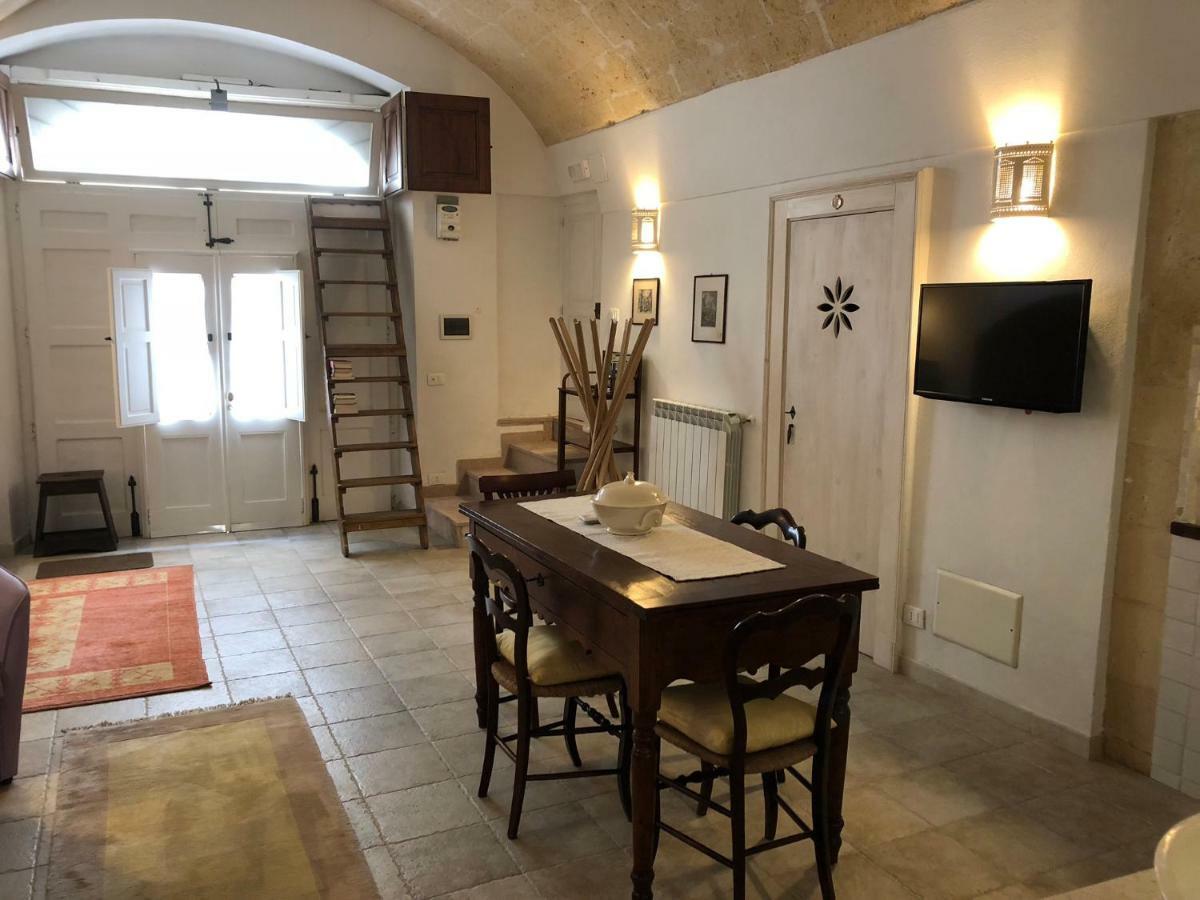 “Il Mosaico” Suite Apartment - גרוטליה מראה חיצוני תמונה