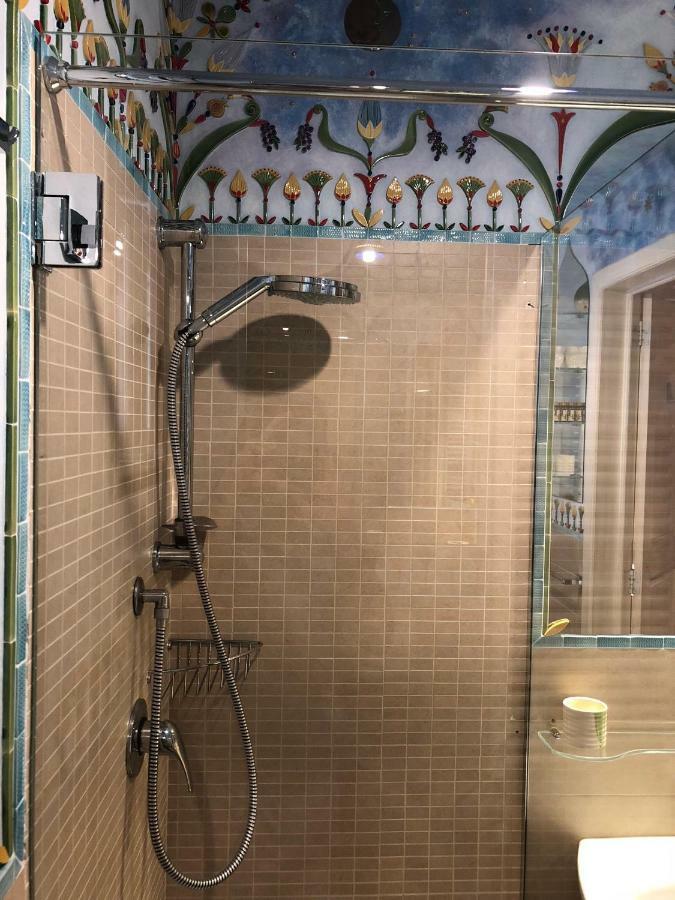 “Il Mosaico” Suite Apartment - גרוטליה מראה חיצוני תמונה
